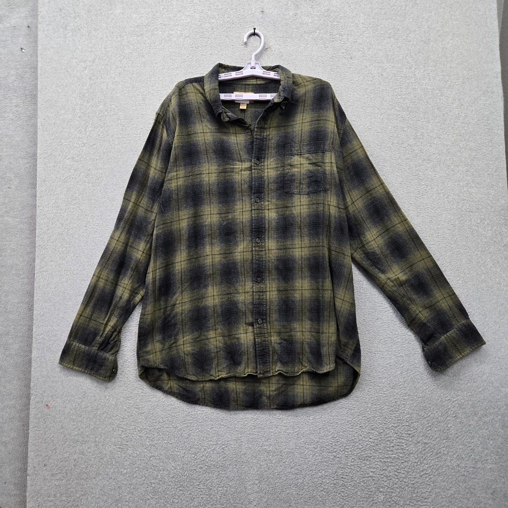 The Foundry Supply Co. Men Button Up Shirt XLT Green Plaid Flannel Shirt
